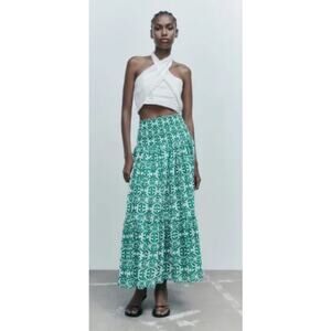 Zara Green & White Printed Smocked Waist Maxi Skirt - XL
